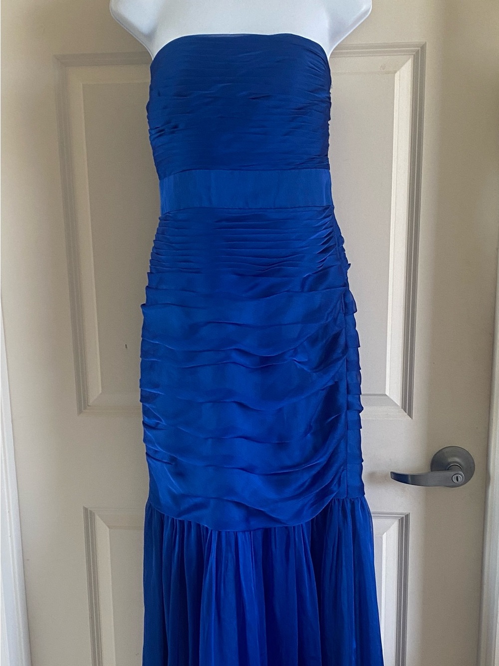 Monique Lhuillier Bridesmaids Royal Blue Gown 10
